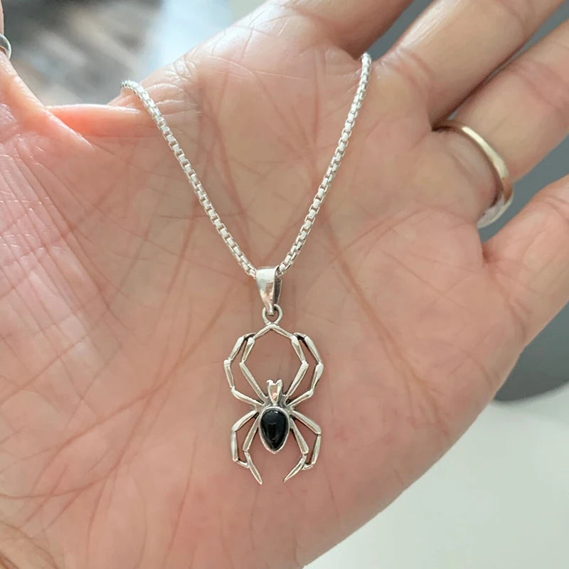 Colar Aranha Encantada