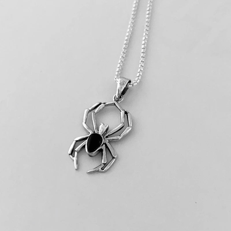 Colar Aranha Encantada