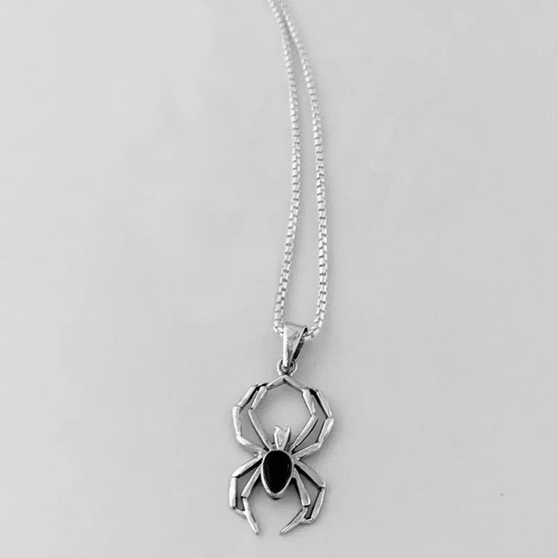 Colar Aranha Encantada